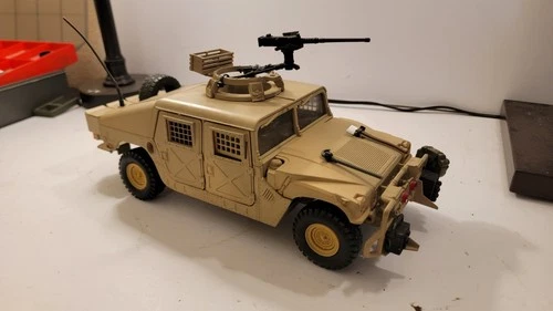 2004 HASBRO GI JOE VALOR VS VENOM DESERT HUMVEE ACTION CUSTOM 1/18 3 3/4 VEHICLE