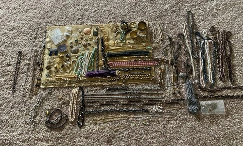 Vintage Costume Jewelry Lot