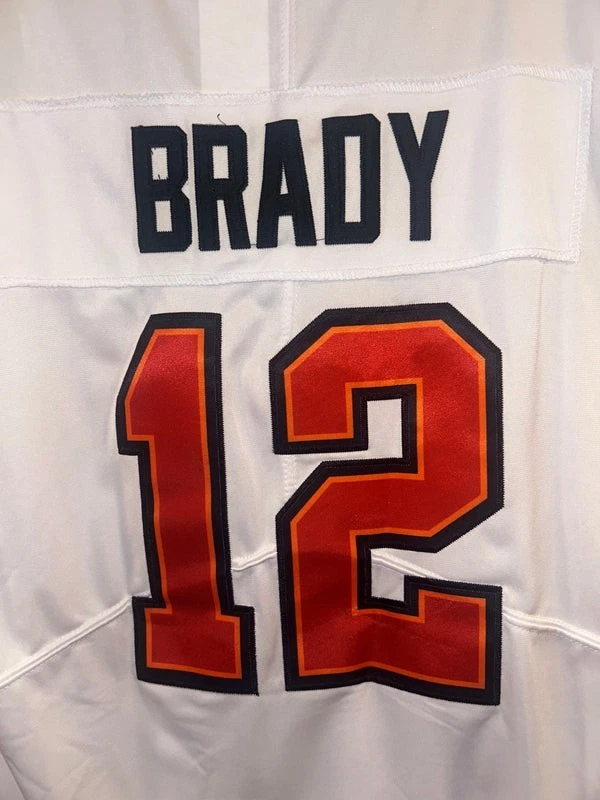 Camiseta Tom Brady #12 Buccaneers Super Bowl LV branca XXL nova sem etiquetas Nike NFL - Imagem 3 de 4