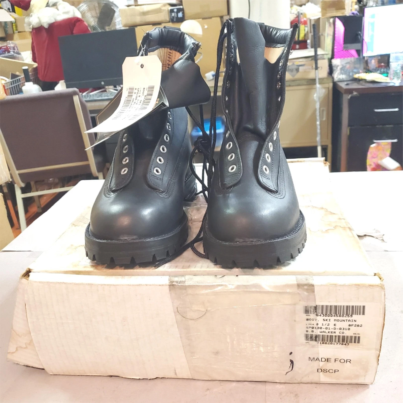 Golden Retriever Black Work Boots Leather Ski Mountain Size 8.5 E?? BB Walker Co