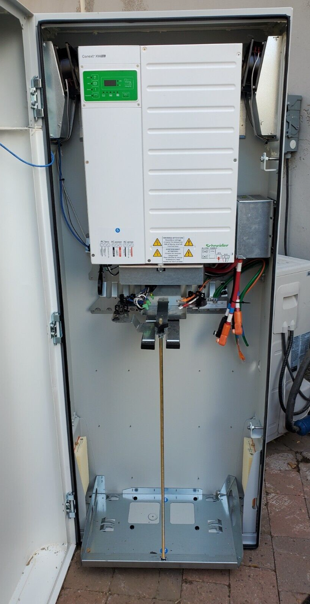 Schneider Electric 865-6848-21 Conext XW Pro Solar Hybrid +sunvolt