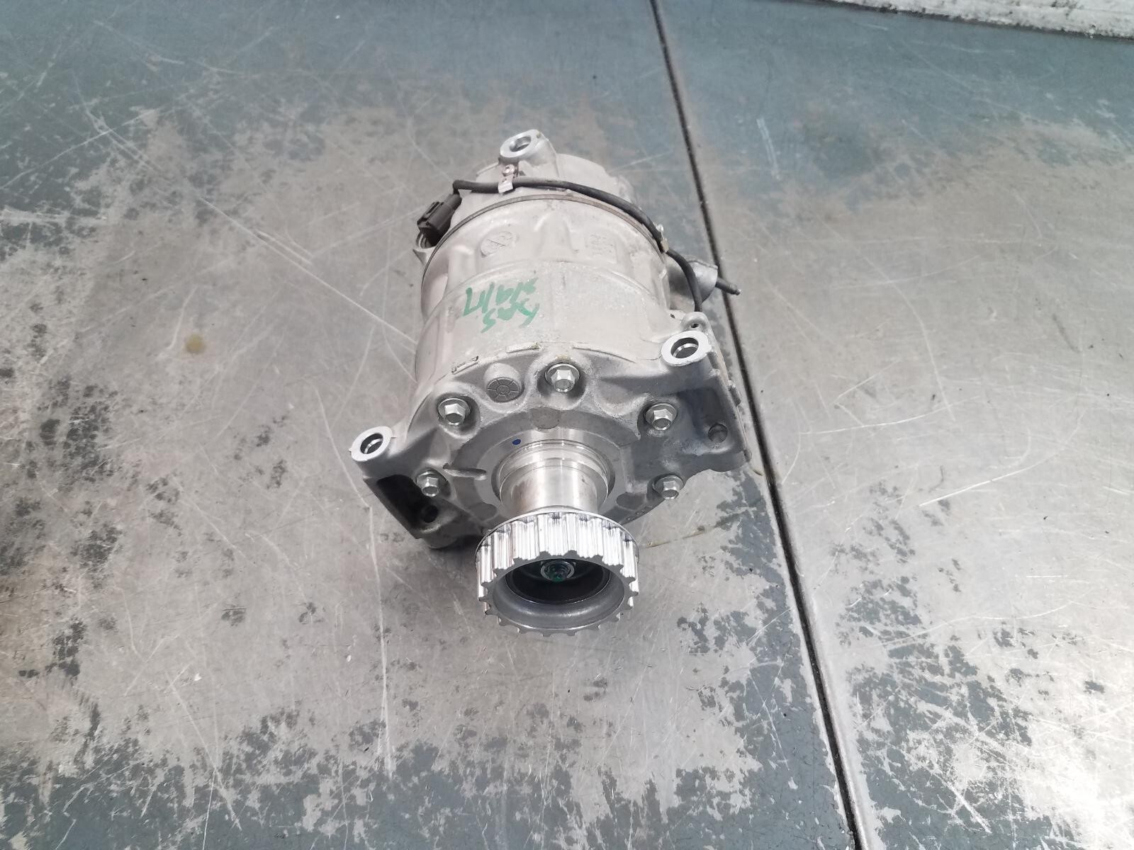 15 16 17 McLaren 675LT MT838T 3.8 3.8L A/C Compressor #1001 H1