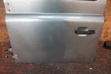 BFD087191 2013 LAND ROVER DEFENDER 90 2.2 TDCI FRONT DOOR N/S