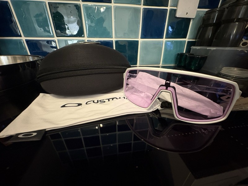 Custom Oakley Sutro MTB Sunglasses. BNIB.