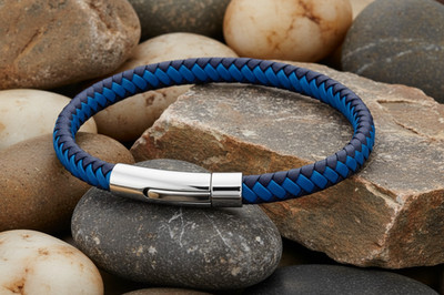 Fred Bennett mehrfarbig geflochtenes blaues Lederarmband 21,5 cm B5275