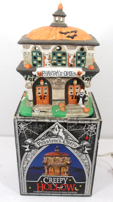 Creepy Hollow Phantom's Opera Light Works Midwest of Cannon Falls Halloween