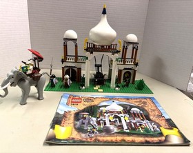 Lego 7418 Orient Express scorpion palace, 5 minifigs, manual, no box, read