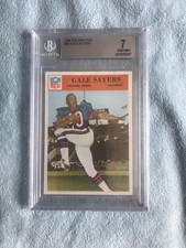 1966 Philadelphia #38 Gale Sayers Chicago Bear HOF RC Rookie Card BVG 7 CENTERED. rookie card picture