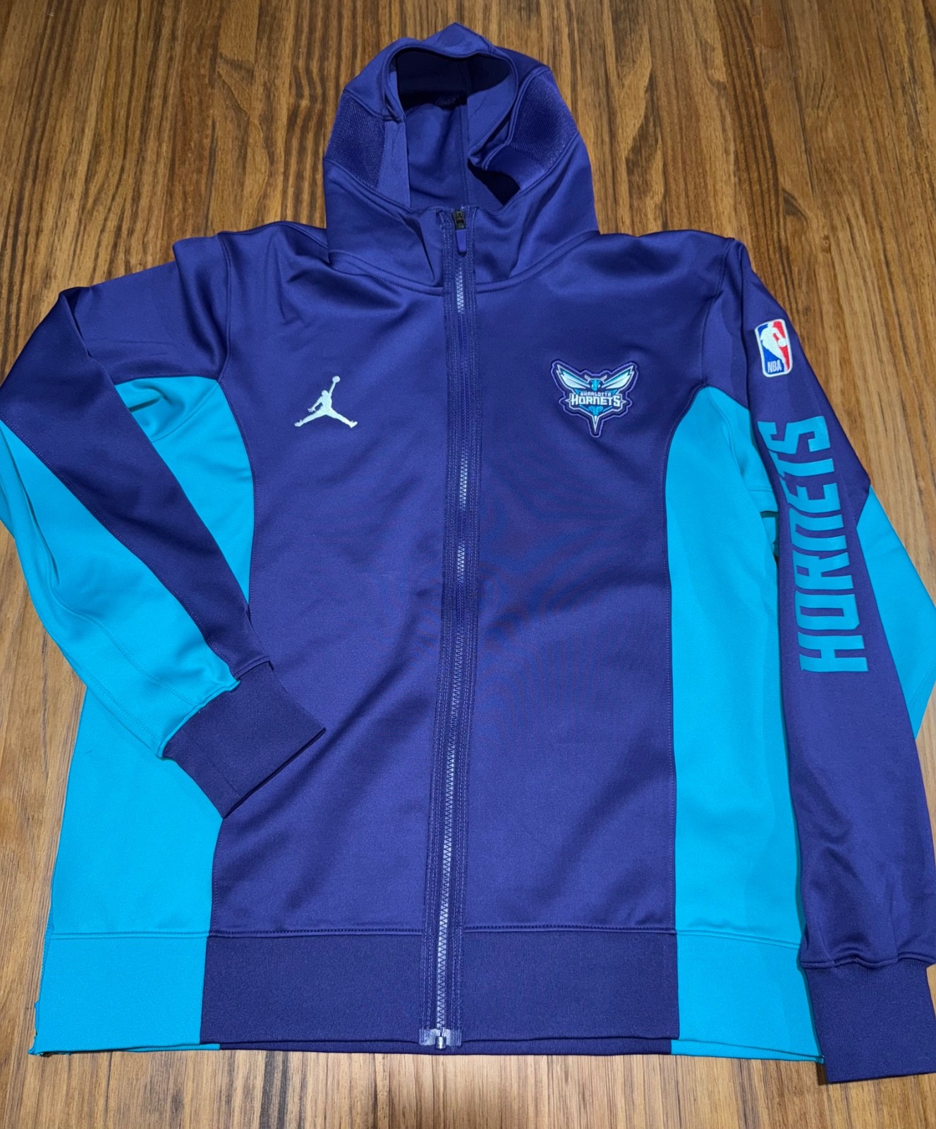 Men's Large Jordan Charlotte Hornets Purple Teal Showtime Warm Up Hoodie Jacket