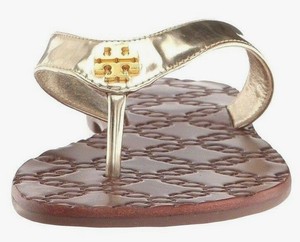 monroe metallic thong sandal