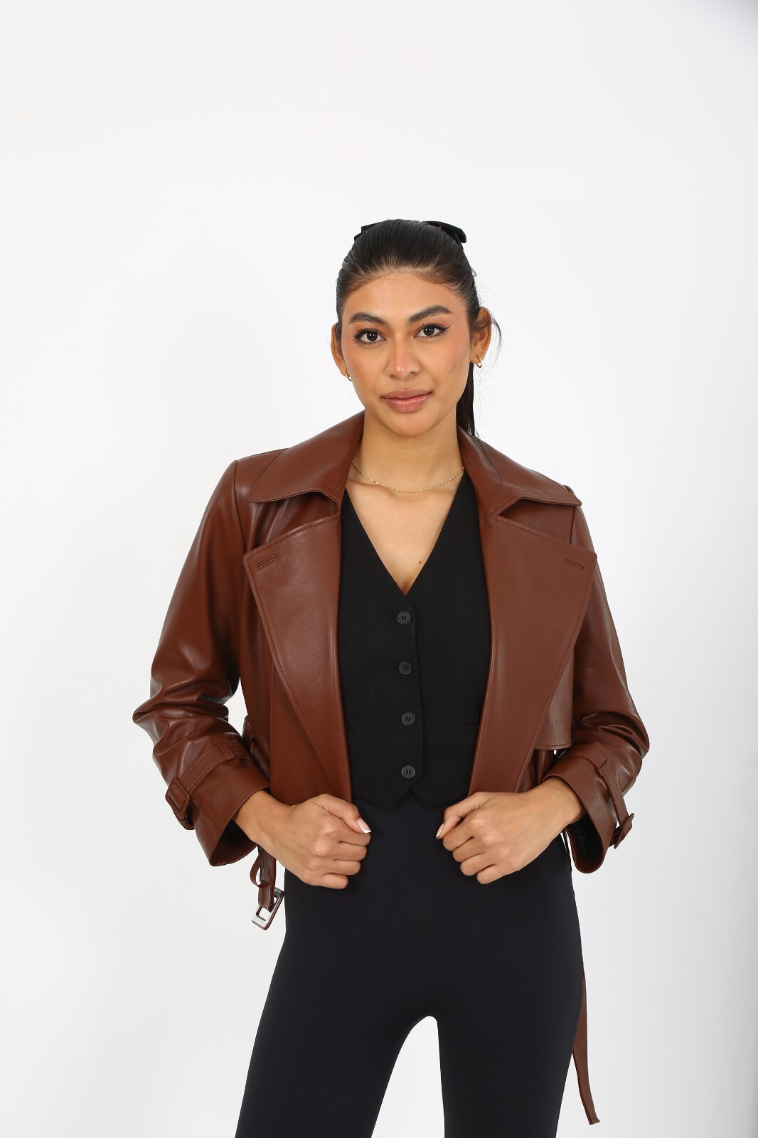 Brand New Women's  Genuine Lambskin Leather Crop Jacket - Brown image 4