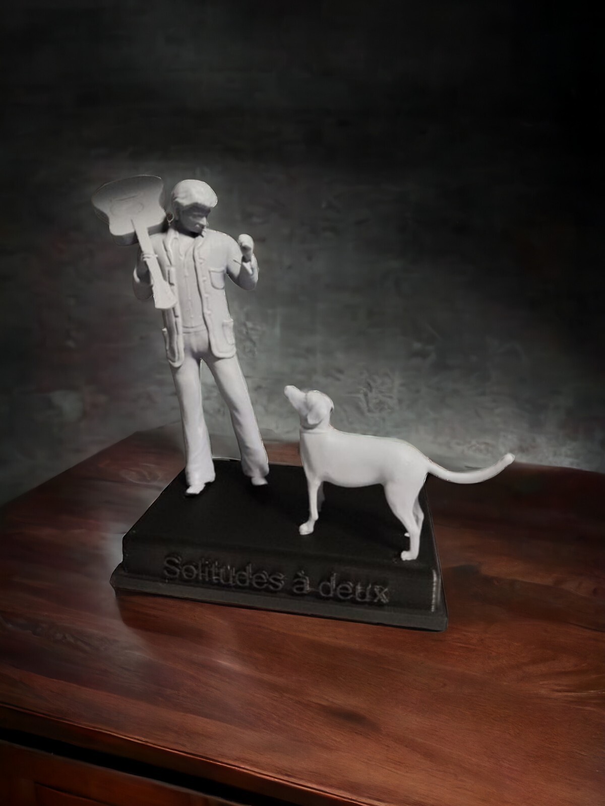 Figurine Johnny Hallyday Solitude À Deux collector de 30cm aux finitions peintes à la main