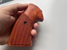 New Reproductive Grips For Colt D Frame Short Butt Diamond Back Police Positive
