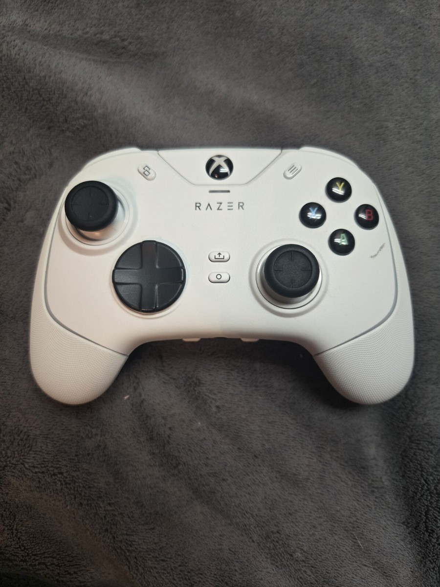 Razer Wolverine V2 Chroma Wired White Controller Xbox One, Series