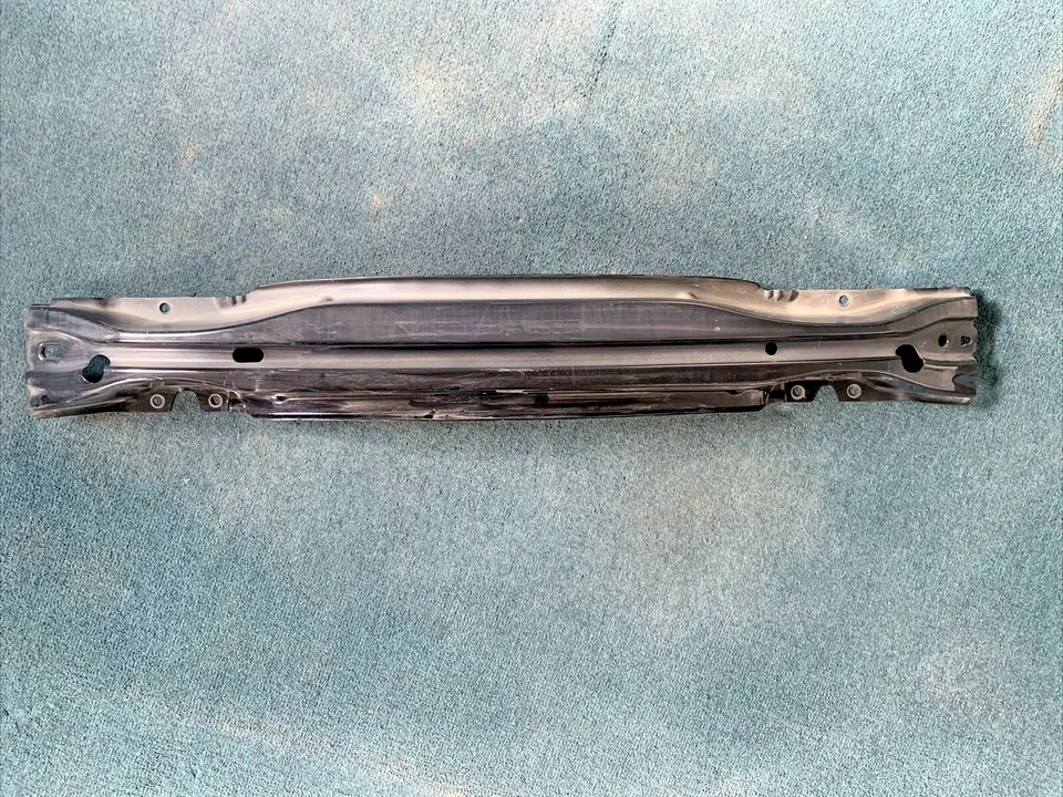 Оригинальная ударопрочная арматура для заднего бампера Volvo S60 2015-2018 V60 2011-2018 годов выпуска - Изображение 2 из 4