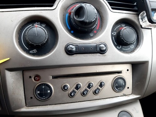 8200562687B sistema audio radio cd para RENAULT SCENIC II 1.5 DCI 2003 1097392 - Imagen 8 de 21