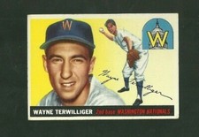 Topps 1955 #34 Wayne Terwilliger Washington Nationals Second Base Baseball Card