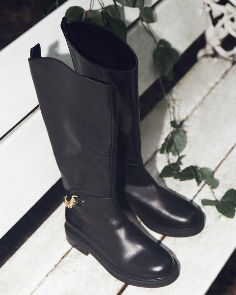 RRP $690 Sass & Bide RIDING SOLO Black Leather Boots Gold Chain Size 36