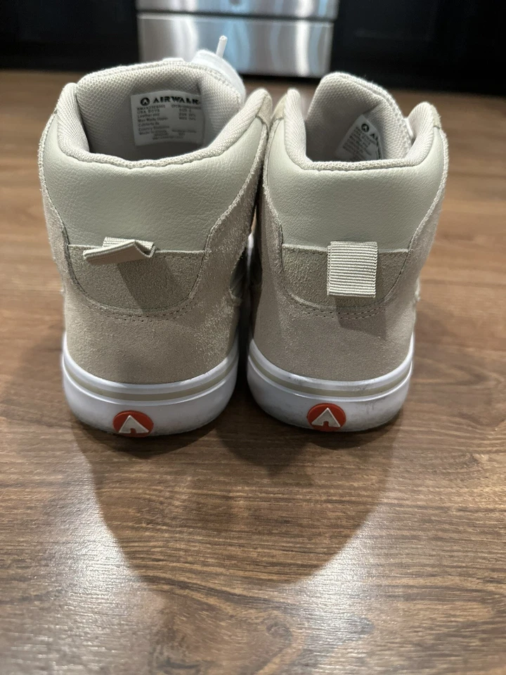 AirWalk Zapatos de caña alta Talla 6 Juveniles Zapatillas altas Tostadas Beige Escuela Informal Foto 4 de 4