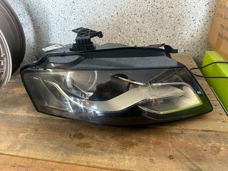 Faro derecho LED/xenon original Audi A4 B8