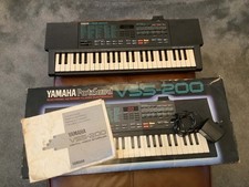 BOXED Yamaha VSS-200 Digital Voice Sampler Keyboard Synth 8-Bit Retro w/ Manual