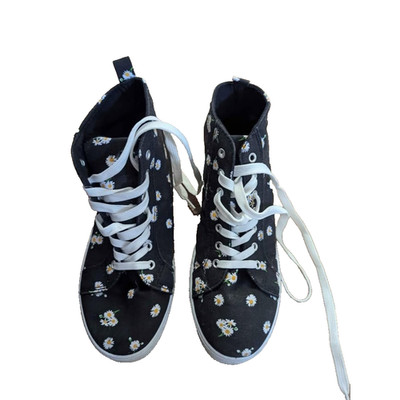 Mango Boots Size AUS 3 Black Floral Daisy