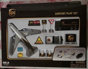 Daron Airport Playset | eBay