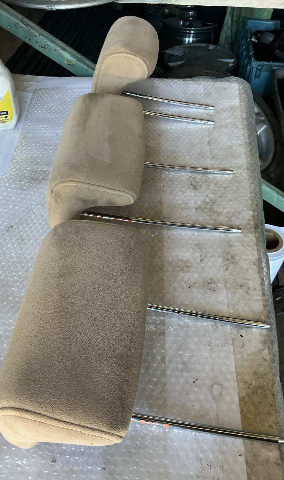 Seat Headrest Rear Set of 3 Cloth Tan 2002 2006 Honda CR-V CRV HO-L-7-1