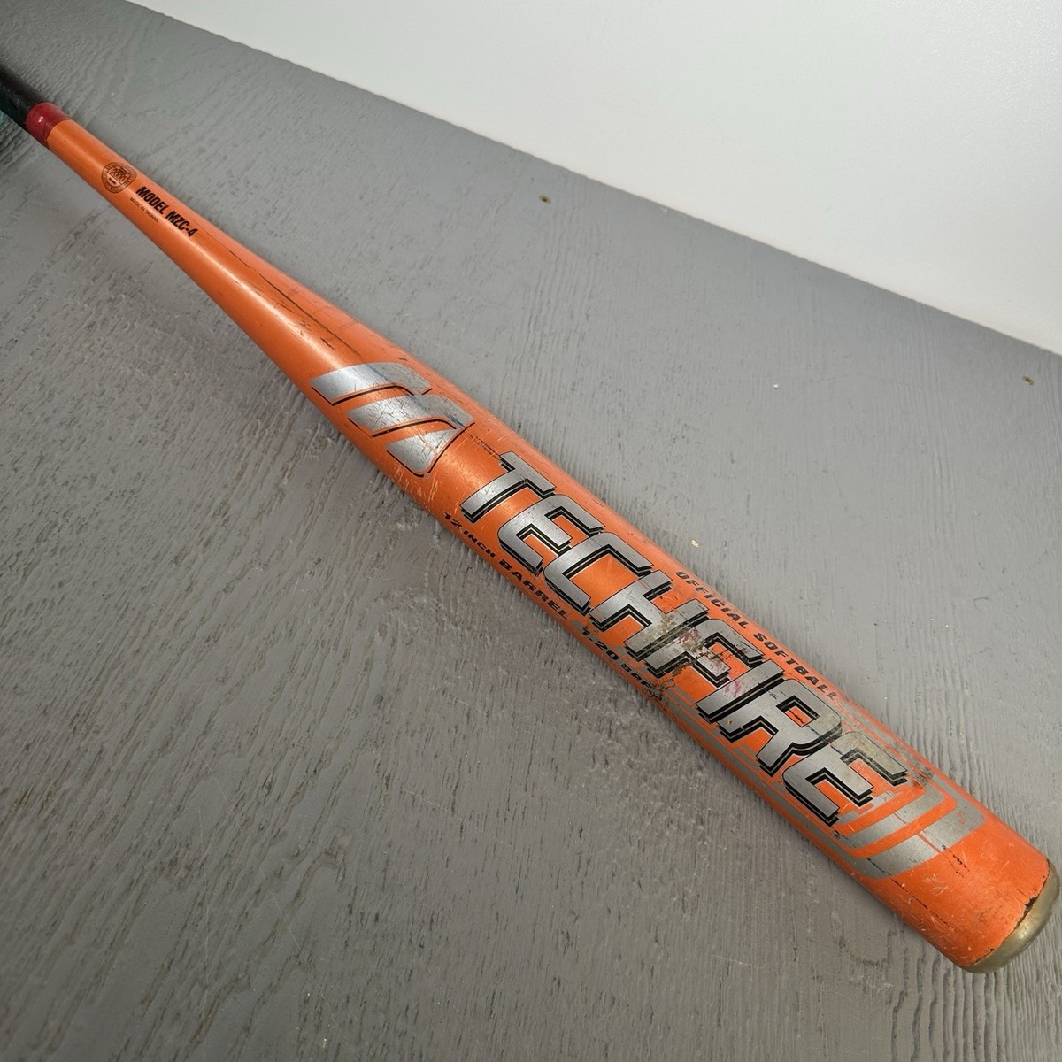 Mizuno Techfire MZC-4 Orange Crush 34 In. 27 Oz. Official Softball