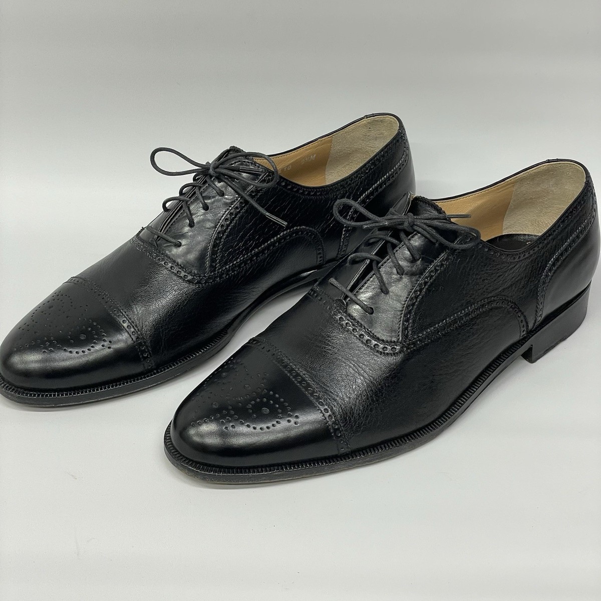 Bruno Magli Linea Uomo Elite Black Cap Toe Oxford dress  display picture 2