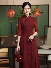 Red Qipao-Inspired Dress, Elegant Wedding Banquet Gown, High-End Luxury Feel