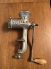 Vintage "UNIVERSAL" No. 323. MEAT CHOPPER L.F.&.C. New Britain, Conn.U.S.A. — photo 1