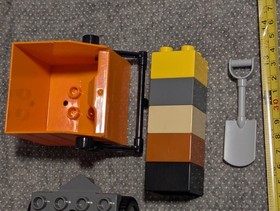 LEGO Duplo Shovel Worker Garbage Can Recycling Truck #5637 Set Complete