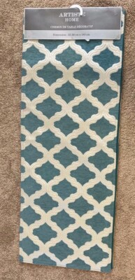 Decorative Damask style Table Runner 14'' x 72'' NEW by Artiste Home 