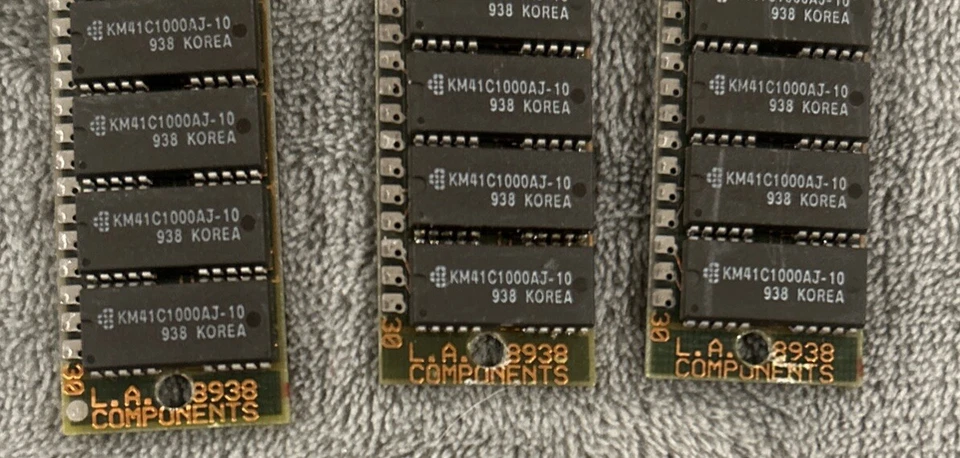 Lot Of 4: KM41C1000AJ-10, 30 Pin LA Components Memory Module Ram SIMM - Image 3 of 4