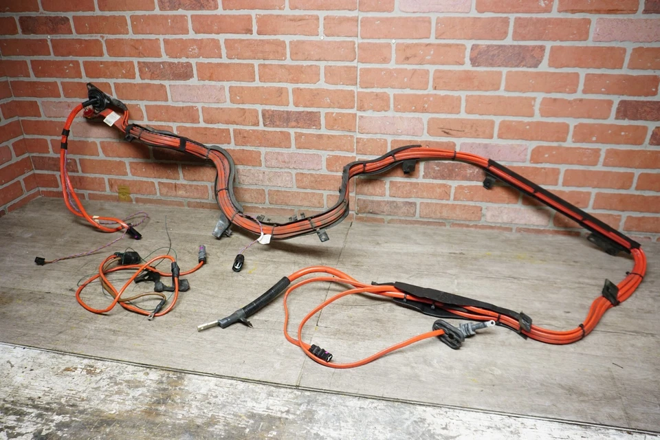 BMW 535I F10 2011-2016 sedán bajo piso batería positiva cable arnés de cables OEM Foto 3 de 4