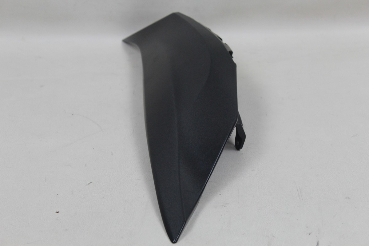 Kawasaki ZX10R ZX10 Ninja 16-20 OEM Right Rear Tail Fairing Cover