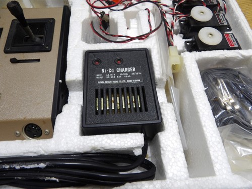 Futaba Remote Control System 4 Channel Model FP-4FN-525 ( untested ) - Picture 3 of 6