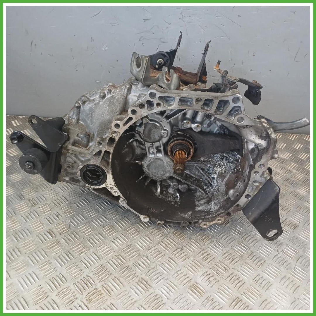 Cambio Manuale Toyota Avensis II SW 303002D151 1ADFTV 2006 2008 Originale Usato