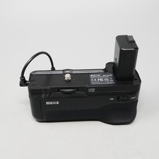 Meike MK-A6300 pro Battery Grip for Sony a6300/a6400