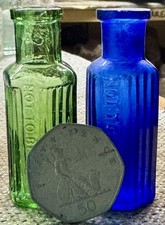 Pair of Tiny 1905 Poison Bottles - 1 or 2 Drams Only - Green & Blue (K622)