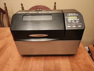 ZOJIRUSHI BB-CEC20 Home Bakery Supreme Automatic 2 Lb Bread Maker Machine GUC