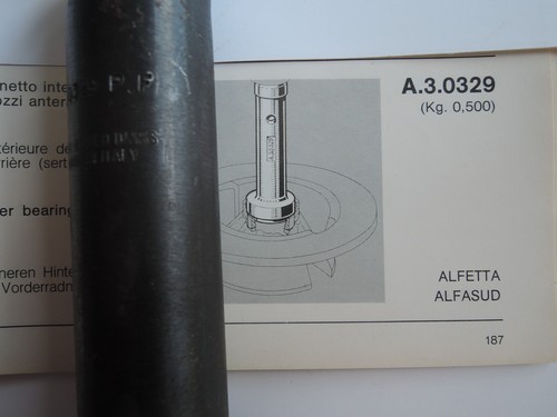 ALFA ROMEO A.3.0329 HERRAMIENTA DE FÁBRICA taza de conductor buje trasero cojinete interior/delantero ALFETTA - Imagen 2 de 11