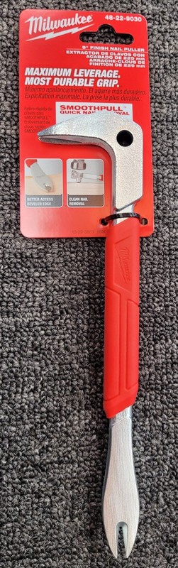 *Milwaukee 9" Finish Nail Puller (48-22-9030) New *
