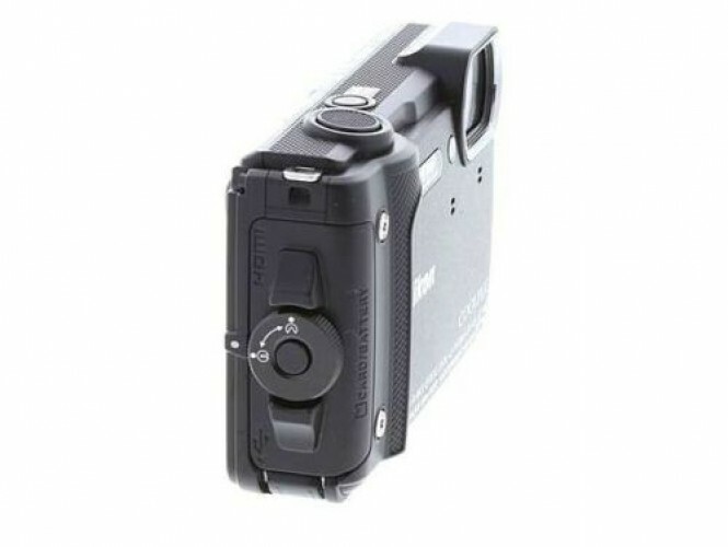 Nikon COOLPIX W300 digital camera Black *Superb 18208265237
