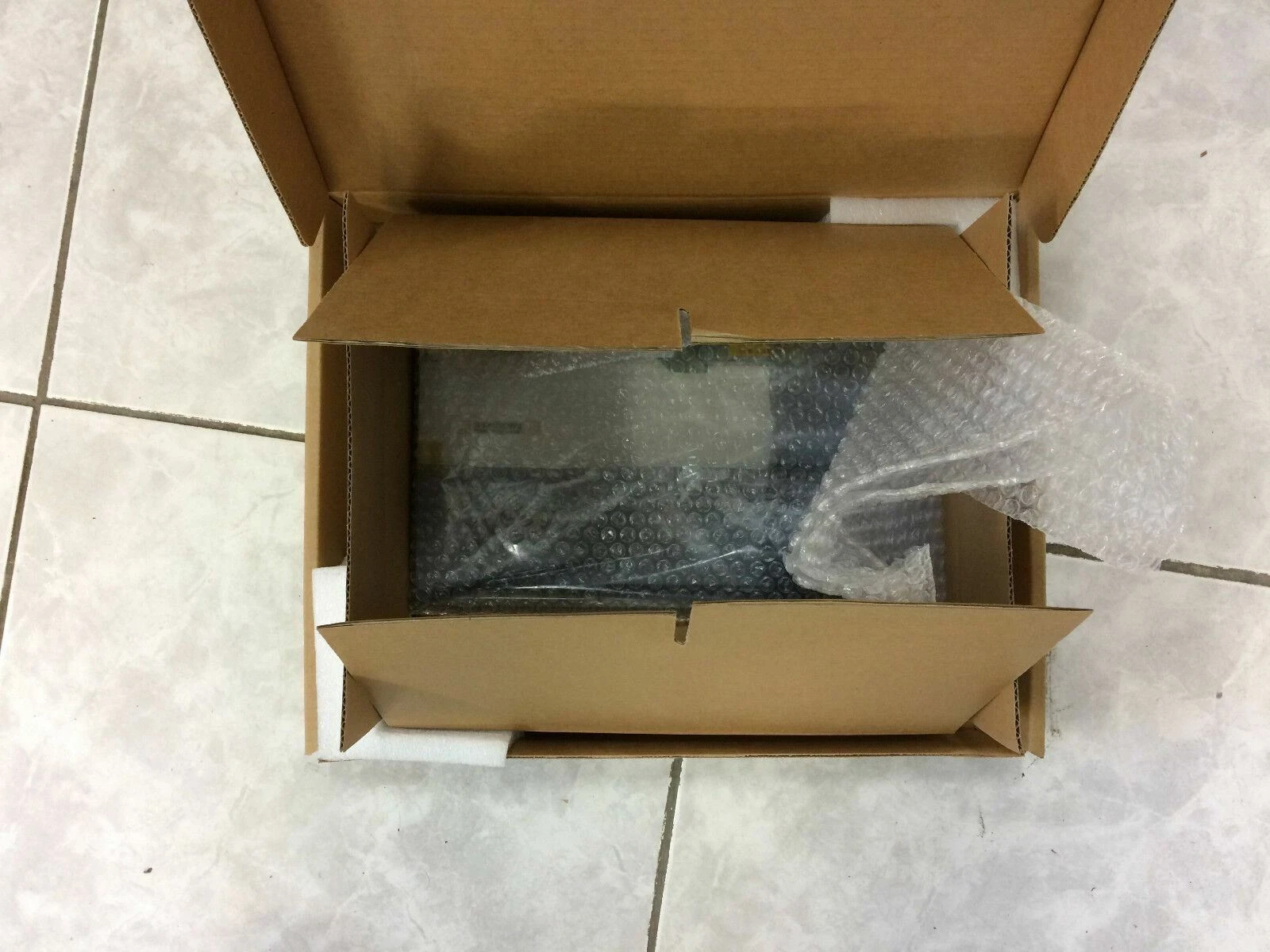 Picture 3 of 6