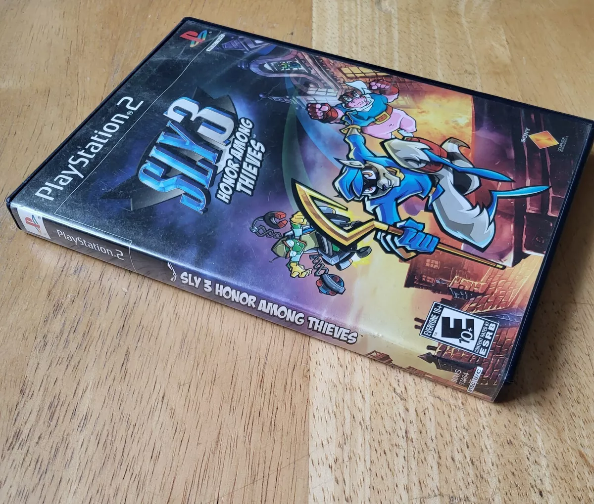  Sly 3: Honor Among Thieves - PS2 : Video Games