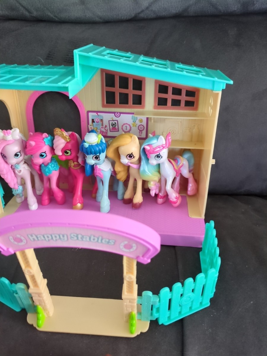 Pampered Pony Stable Shopkins Happy Places Happy Stables Playset