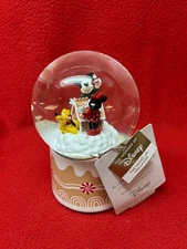 HALLMARK DISNEY MICKEY & MINNIE GINGERBREAD SNOW GLOBE W/SOUND 2024 NEW NWT