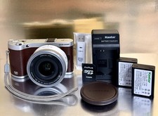 Samsung NX300 20.3MP Digital Camera  Lens W/Extras, 2 Batteries 
